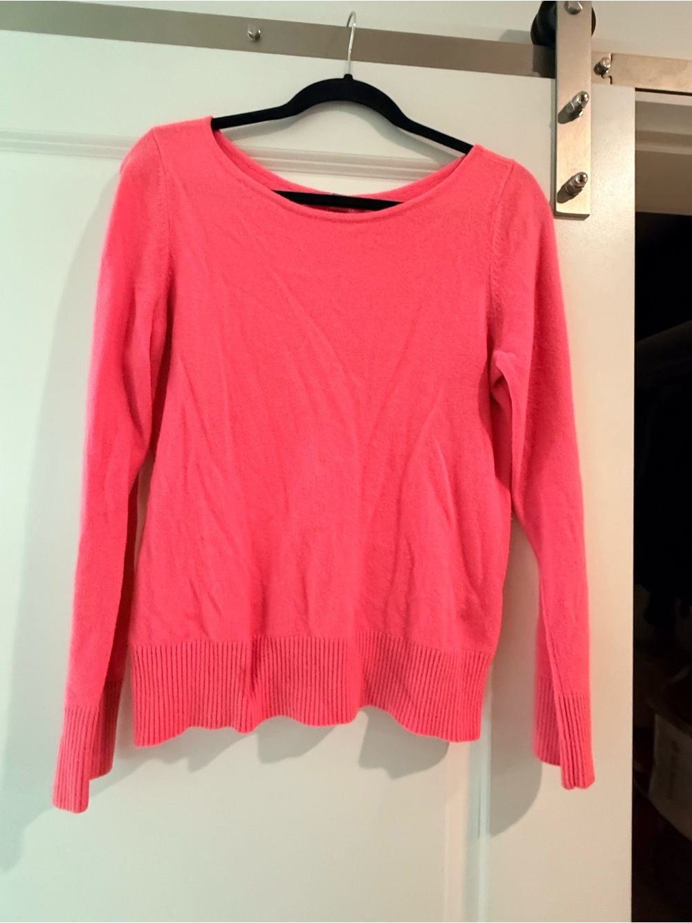 Lilly Pulitzer Coral Scoop Neck Cashmere Sweater with Back Detail